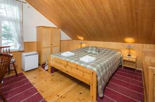 Комплексы для отдыха с коттеджами/бунгало Niemilomat Варкаус Двухместный номер с 1 кроватью или 2 отдельными кроватями, общая ванная комната-2